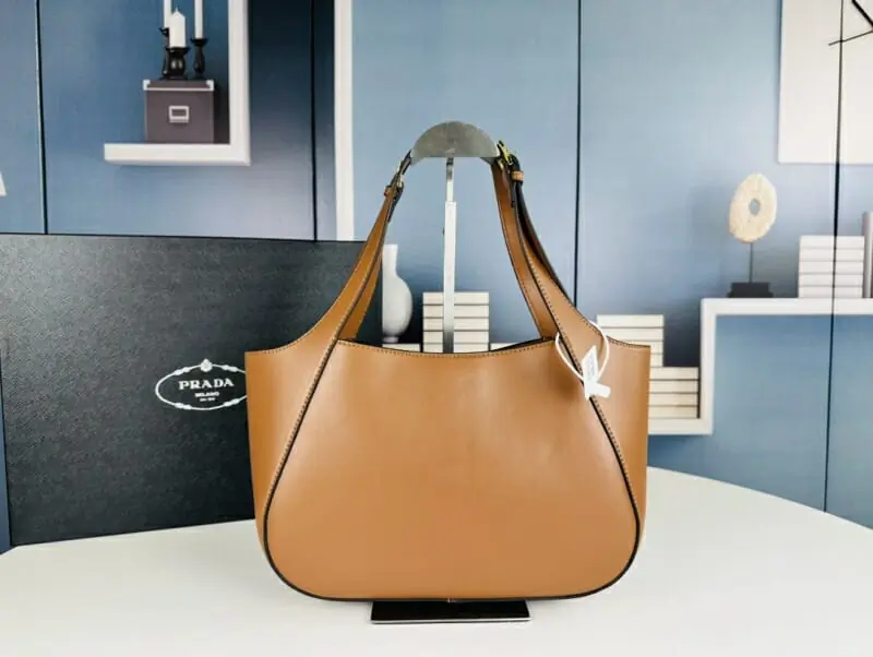 prada aaa qualite sac a main  pour femme s_12331233